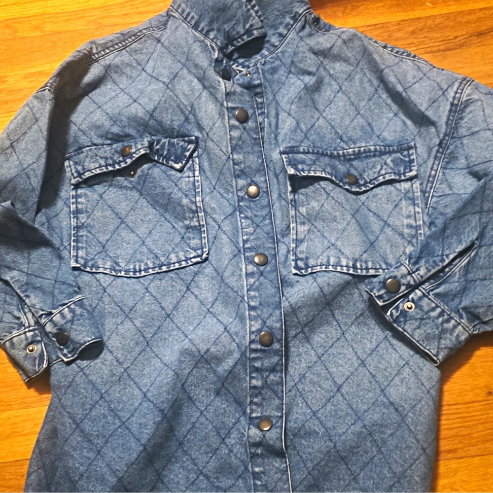 Celebrity Pink Women's Blue Denim Diamond Pattern Long Sleeve Button-Up M